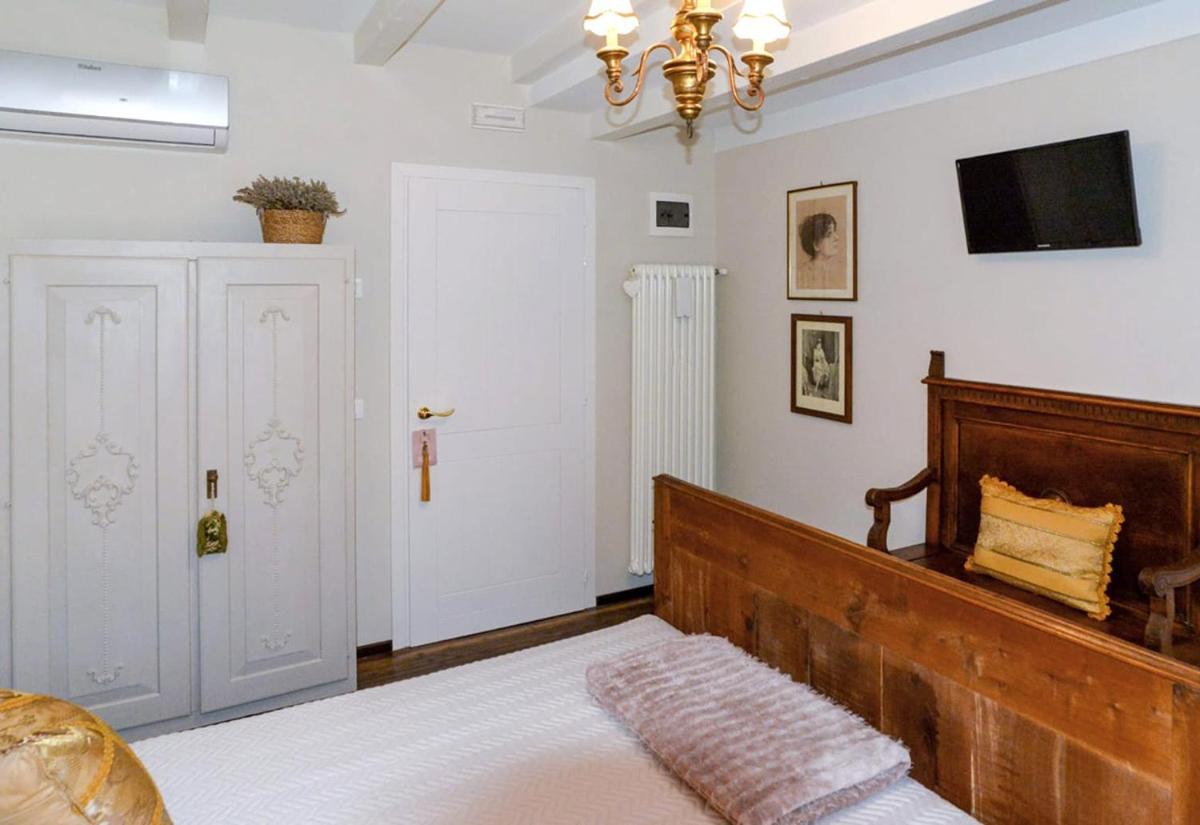 I Torretti Locazione Turistica, Ristorante, Lounge Bar Hotel Asolo Bagian luar foto